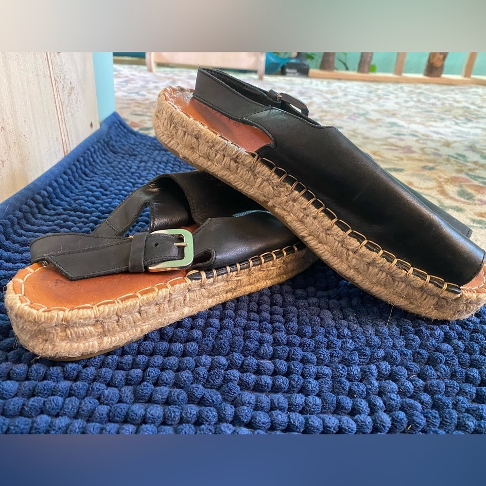 ALOHAS Black Leather Espadrille Sandals with Jute Platform
